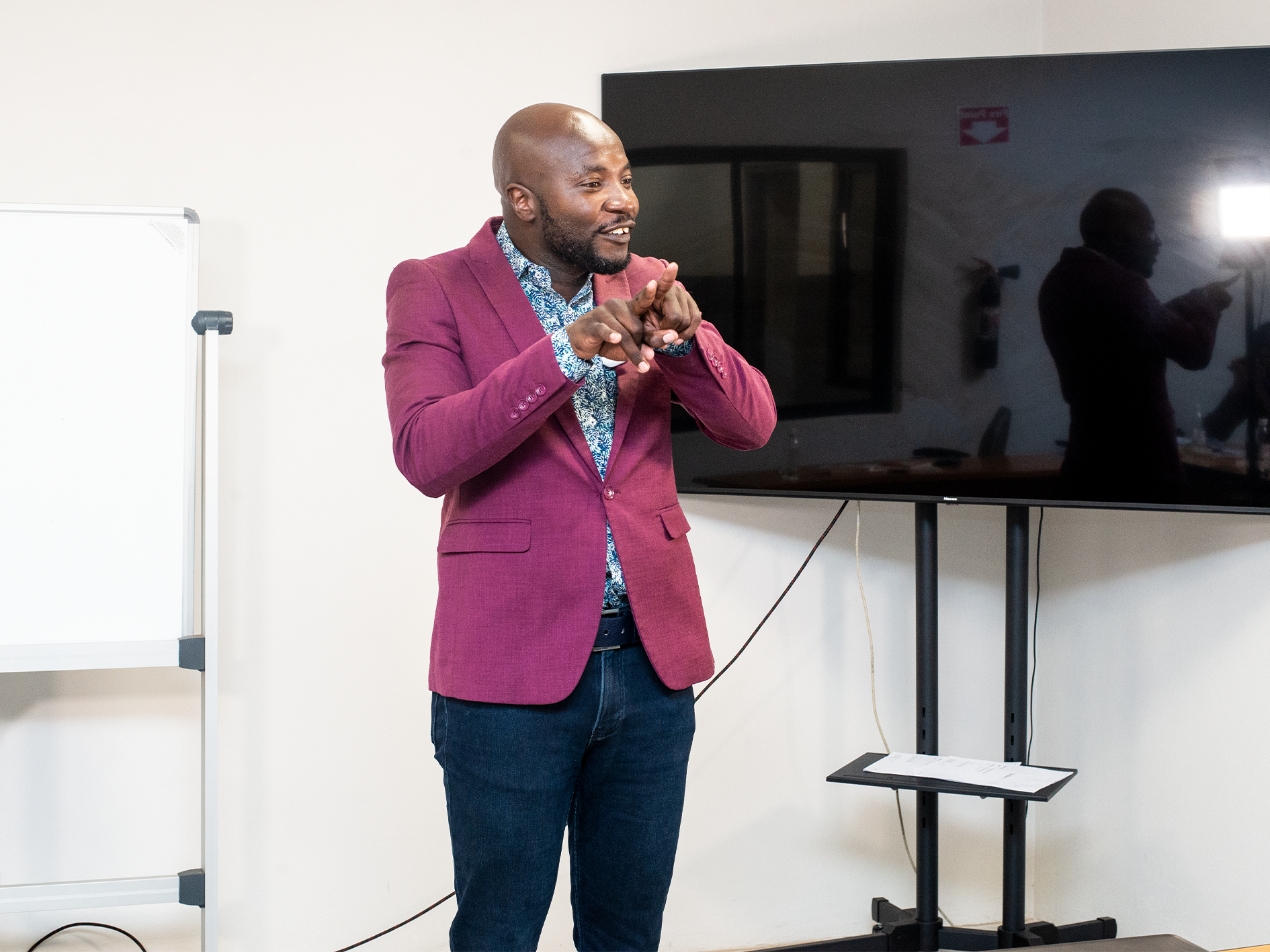 When Retail Staff Become Statues: The Death of Customer Service